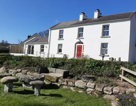 abhainn-ri-farmhouse-suite